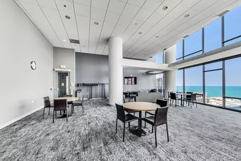100 E 14th St #2303, Chicago, IL 60605 photo 26