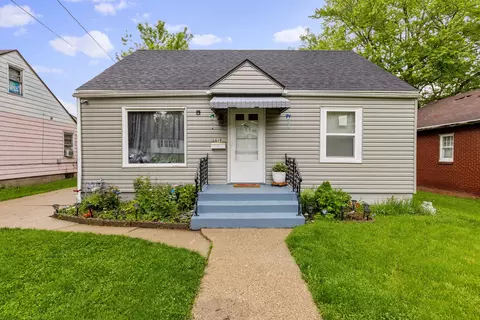 2419 School St, Rockford, IL 61101
