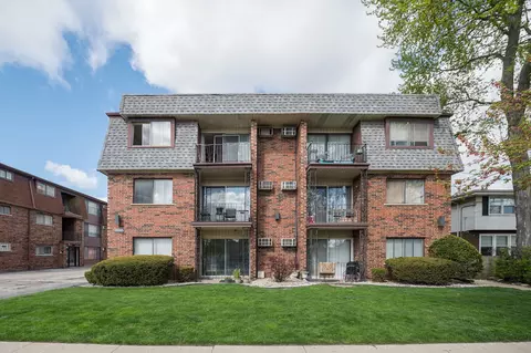 9830 Nottingham Ave #1, Chicago Ridge, IL 60415
