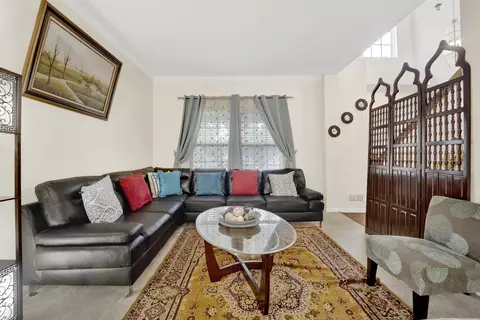 Living - 1891 Cattail Cir, Aurora, IL 60504 photo 2 of 6