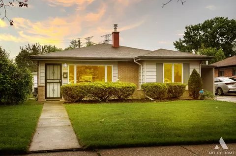 1316 Arthur St, Calumet City, IL 60409