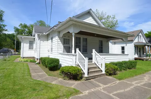 415 Leland St, Ottawa, IL 61350