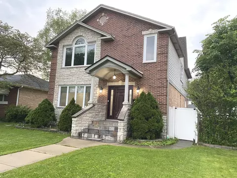 8140 N Oketo Ave, Niles, IL 60714