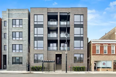 3352 N Ashland Ave #4S, Chicago, IL 60657