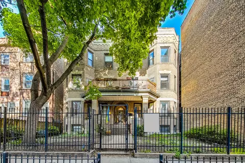 4923 N Kenmore Ave #3, Chicago, IL 60640