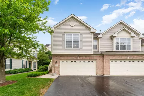 306 Lake Gillilan Way, Algonquin, IL 60102