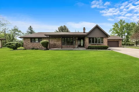 24449 S Klemme Rd, Crete, IL 60417