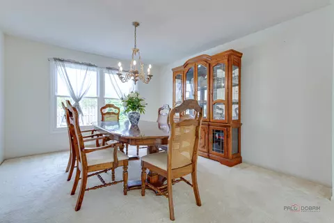 Dining - 5185 Barcroft Dr, Hoffman Estates, IL 60010 photo 2 of 4