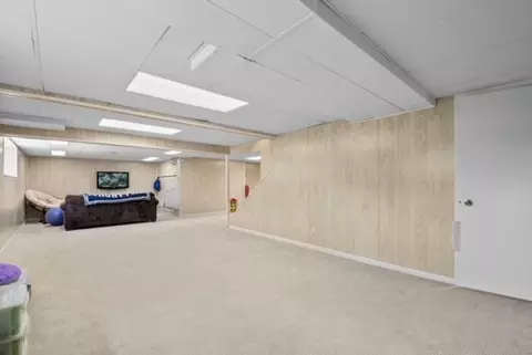 331 Redwood Ct, Wheaton, IL 60189 photo 19