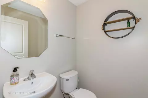 12406 Blue Iris Ln, Plainfield, IL 60585 photo 9