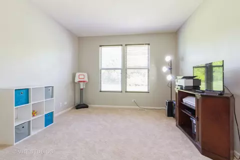 12406 Blue Iris Ln, Plainfield, IL 60585 photo 8