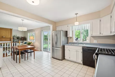 16131 S River Rd, Plainfield, IL 60586 photo 14