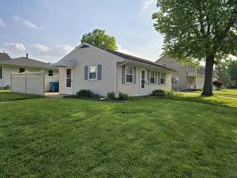2102 6th St, Peru, IL 61354 photo 3