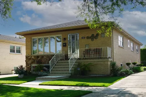 4940 N Newland St, Chicago, IL 60656