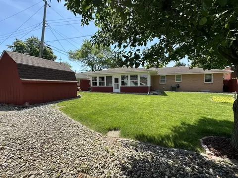 Exterior - 606 Robert Webb Dr, Monticello, IL 61856 photo 9 of 15