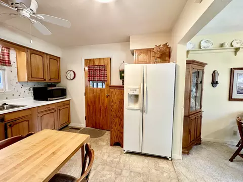 Kitchen - 606 Robert Webb Dr, Monticello, IL 61856 photo 2 of 2