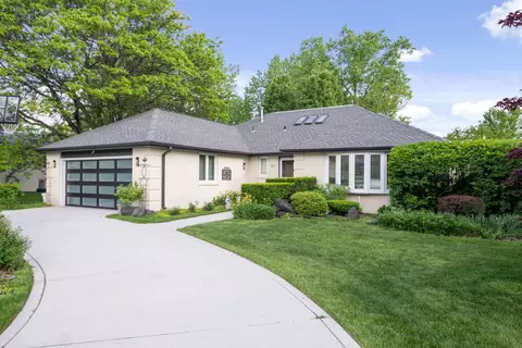 8830 W 100th St, Palos Hills, IL 60465