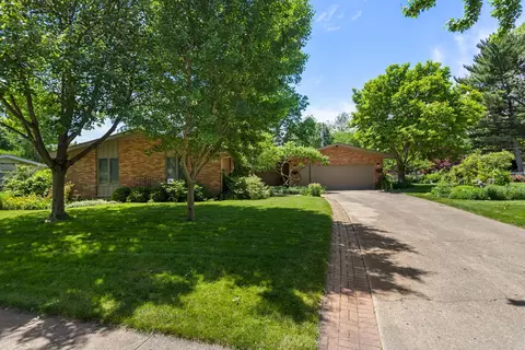 1705 Salem Rd, Champaign, IL 61821