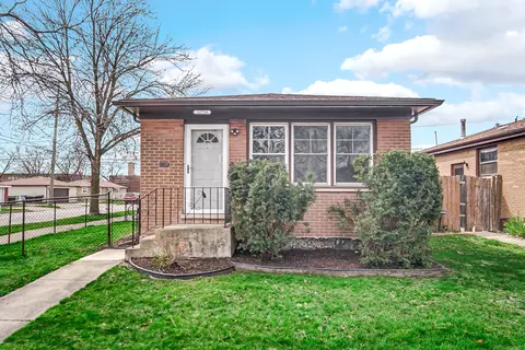 12756 S Exchange Ave, Chicago, IL 60633