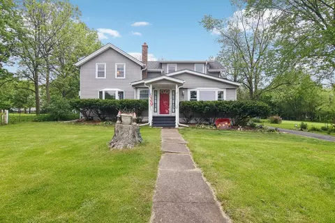 239 W Exchange St, Crete, IL 60417