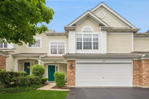 1064 Huntington Ct, Elk Grove Village, IL 60007
