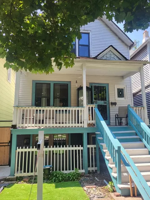 2626 N Saint Louis Ave, Chicago, IL 60647