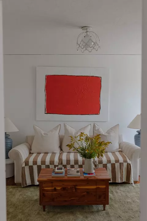 Living - 408 N Spring St, Elgin, IL 60120 photo 2 of 2