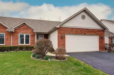3522 Lake Side Cir, Joliet, IL 60431