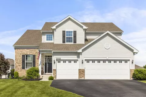 2022 Ingemunson Ln, Yorkville, IL 60560