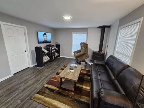 Living - 60 Timber Ter, Cary, IL 60013 photo 2 of 3