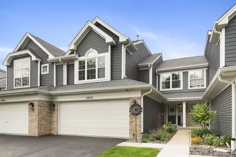 3848 Relstar Ct, Naperville, IL 60564