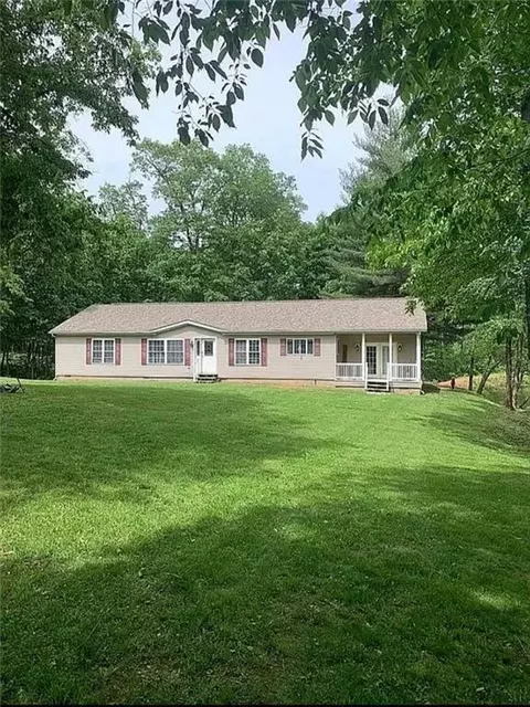 7499 N 950th St, Robinson, IL 62454