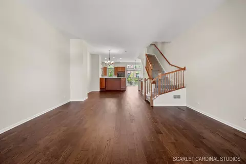 203 Prairie St, Elgin, IL 60120 photo 10