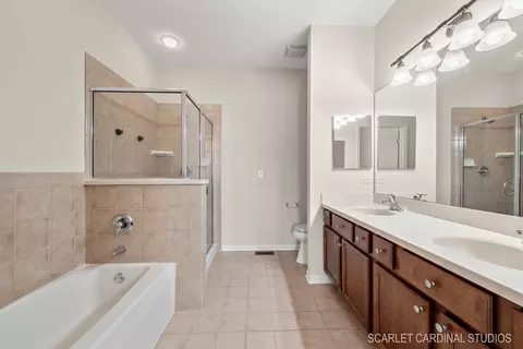 203 Prairie St, Elgin, IL 60120 photo 13