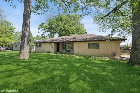 10807 S Octavia Ave, Worth, IL 60482