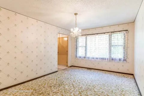 1166 Geringer Rd, Algonquin, IL 60102 photo 4