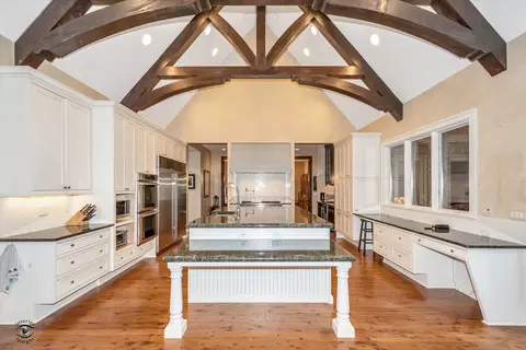 Kitchen - 20937 Wolf Rd, Mokena, IL 60448 photo 1 of 3