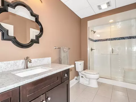 Bath - 20937 Wolf Rd, Mokena, IL 60448 photo 6 of 6