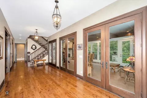 Entry Way - 20937 Wolf Rd, Mokena, IL 60448 photo 3 of 8