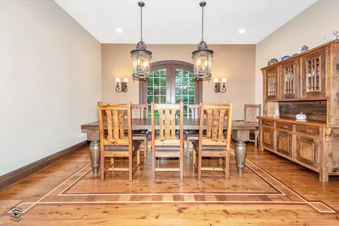 Dining - 20937 Wolf Rd, Mokena, IL 60448 photo 1 of 1