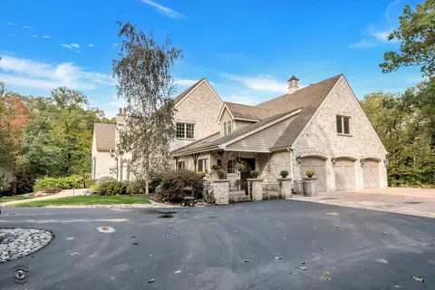 Exterior - 20937 Wolf Rd, Mokena, IL 60448 photo 16 of 20