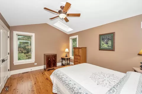 Bedroom - 20937 Wolf Rd, Mokena, IL 60448 photo 3 of 5