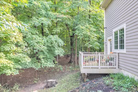 Exterior - 20937 Wolf Rd, Mokena, IL 60448 photo 6 of 20