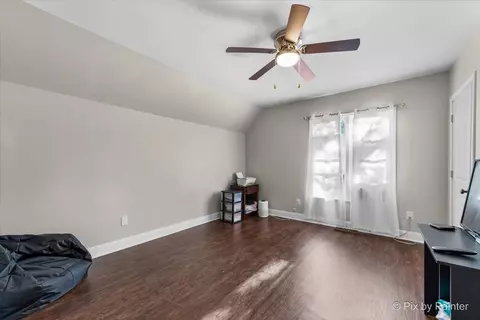 451 Ashland Ave, Elgin, IL 60123 photo 15