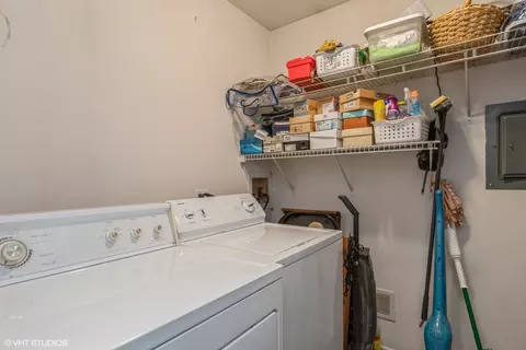 Other - 586 Williamsburg Ct #B2, Wheeling, IL 60090 photo 2 of 2