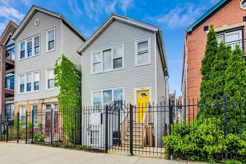 1523 W Augusta Blvd, Chicago, IL 60642