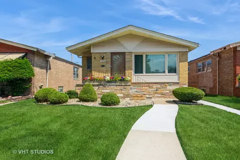 1726 E 87th Pl, Chicago, IL 60617