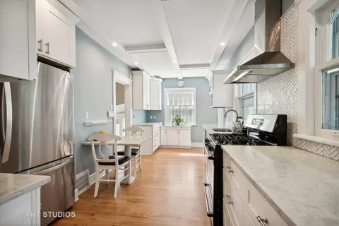 Kitchen - 2731 Harrison St, Evanston, IL 60201 photo 1 of 4