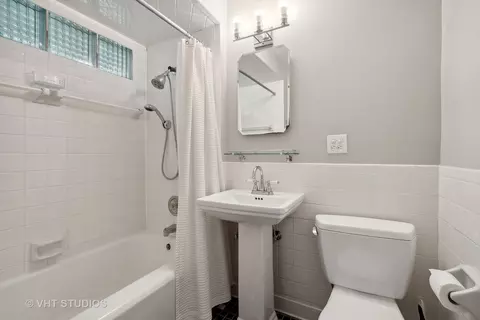 Bath - 2731 Harrison St, Evanston, IL 60201 photo 1 of 2