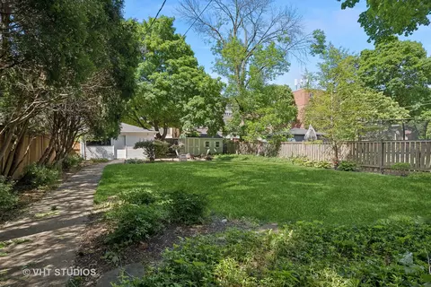 Exterior - 2731 Harrison St, Evanston, IL 60201 photo 5 of 7
